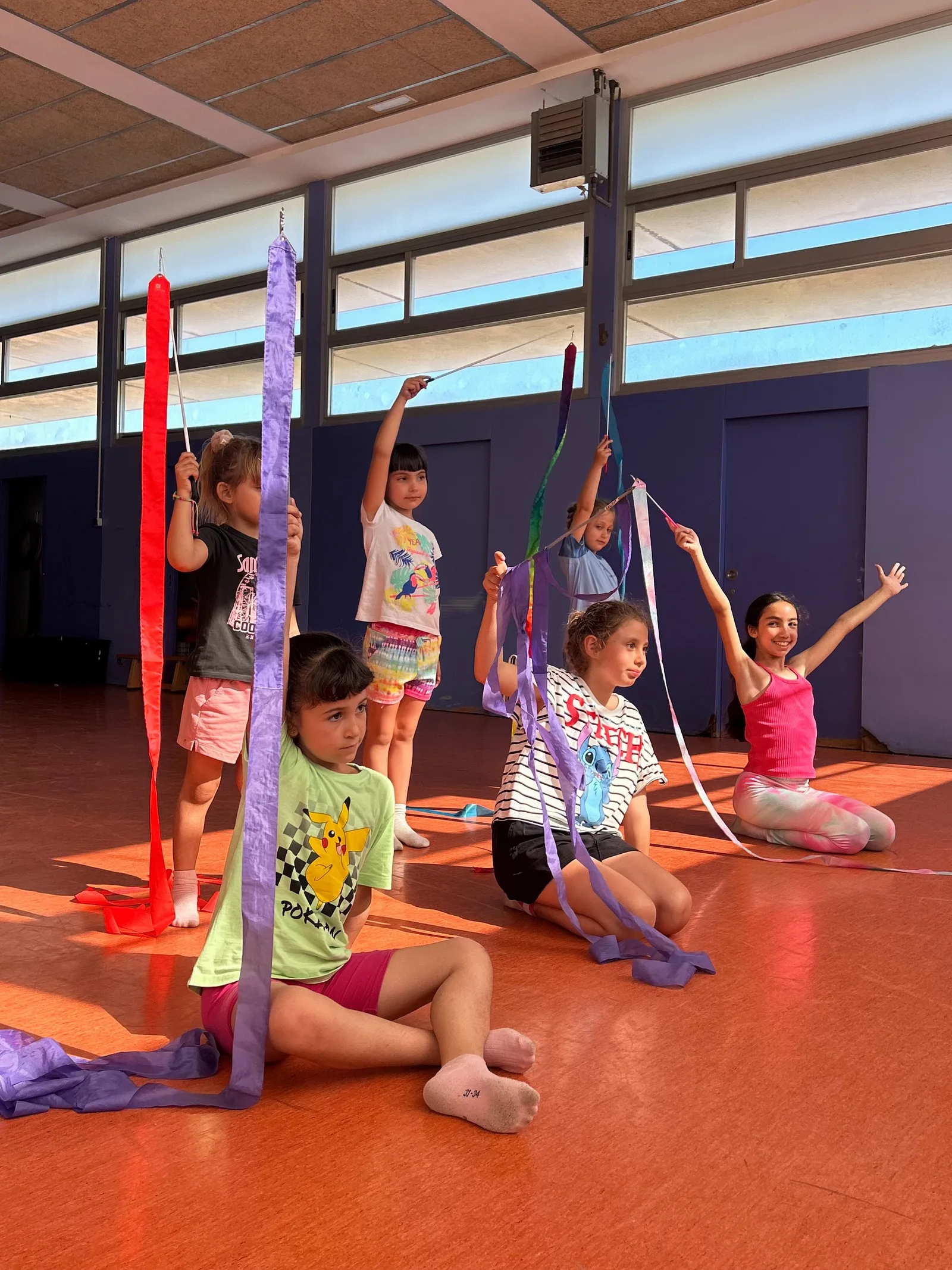 Alumnado de Sensación Activa participando en una actividad extraescolar.